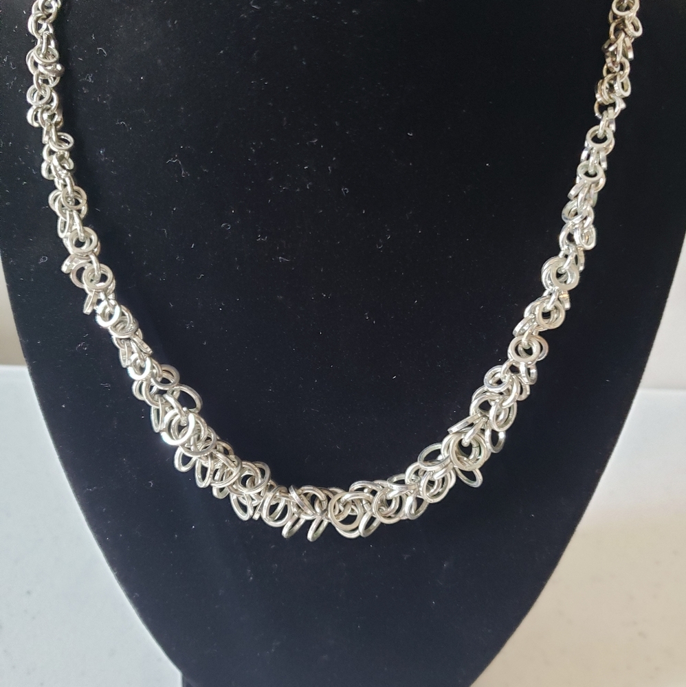 FASHION JEWELRY NECLACES